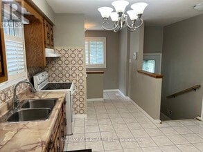 30 Oakridge Dr in Toronto, ON - Building Photo - Building Photo