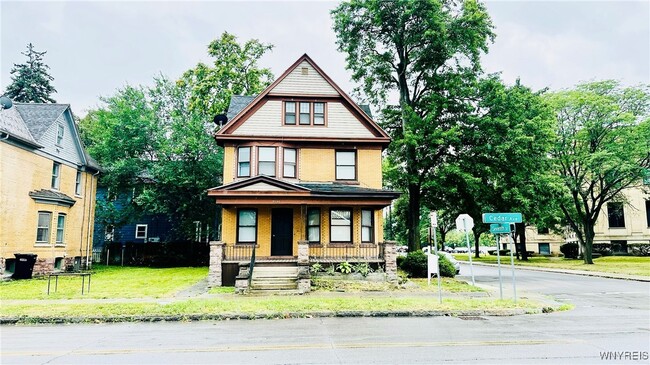 701 Cedar Ave in Niagara Falls, NY - Building Photo - Building Photo