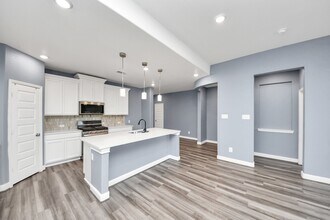 931 Barstow Dr in Arcola, TX - Building Photo - Building Photo