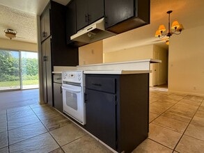 938 Estrada Ct in Salinas, CA - Building Photo - Building Photo