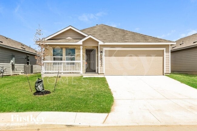 10627 Erinita Way in Converse, TX - Building Photo - Building Photo