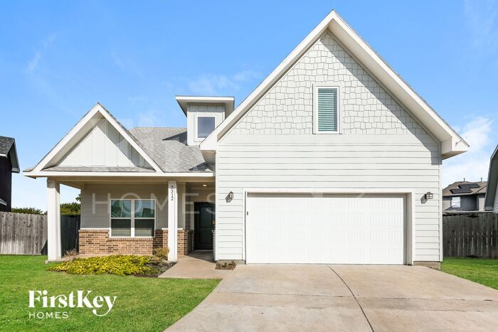 7312 Parkside Pl Dr in North Richland Hills, TX - Building Photo