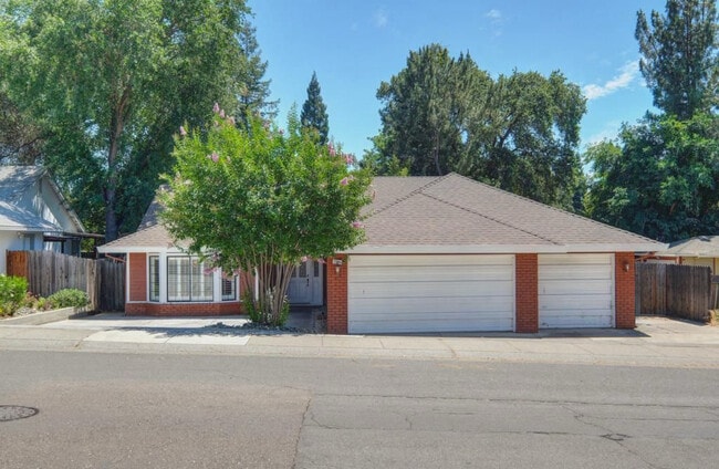 property at 7044 Palm Ave