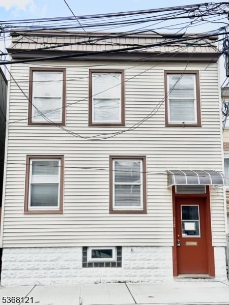 property at 122 Cross St