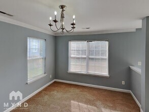 14008 Mallard Lake Rd in Charlotte, NC - Foto de edificio - Building Photo