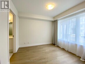 27 Guardhouse Cres in Markham, ON - Building Photo - Building Photo