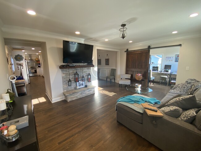 property at 1611 Orlando St SW