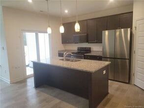 7736 Leeds Castle Ln in New Kent, VA - Building Photo - Building Photo