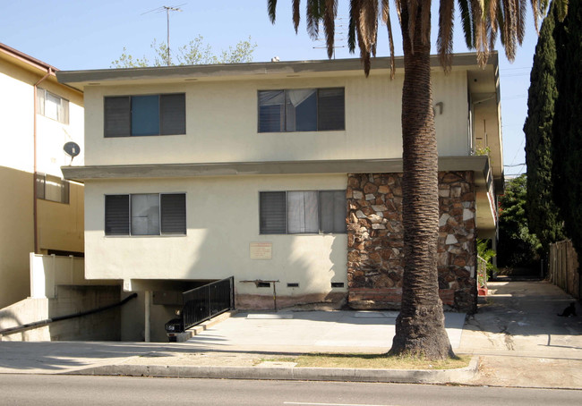 4707 Beverly Blvd in Los Angeles, CA - Foto de edificio - Building Photo