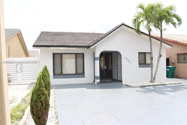 10384 NW 128th Terrace