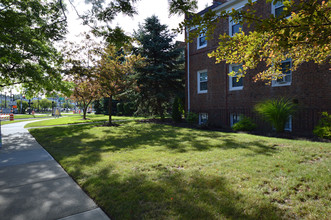 Farnsleigh Crossing (Westmoreland) in Shaker Heights, OH - Foto de edificio - Building Photo