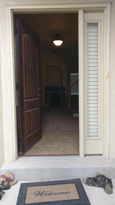 7041 S 1520 W in West Jordan, UT - Building Photo