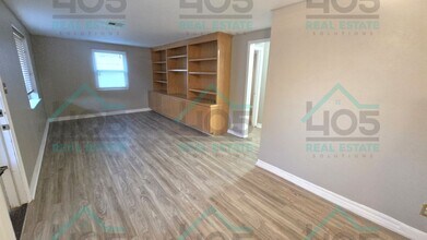 1124 Mallard Dr in Del City, OK - Building Photo - Building Photo