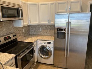 1227 15th St NW in Washington, DC - Building Photo - Building Photo