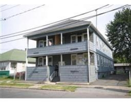 1206 Grattan St in Chicopee, MA - Building Photo