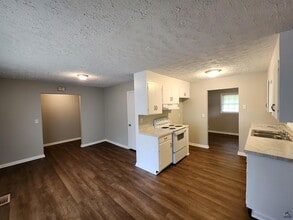 2209 Macy Ave in Perry, GA - Building Photo - Building Photo