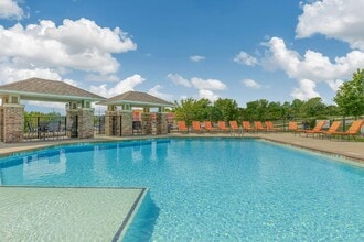 Bramblett Hills in O'Fallon, MO - Foto de edificio - Building Photo