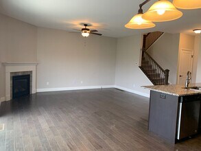 1404 Cobblestone Way in Champaign, IL - Building Photo - Building Photo