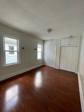 1018 Kilsyth Rd, Unit 2 in Elizabeth, NJ - Foto de edificio - Building Photo