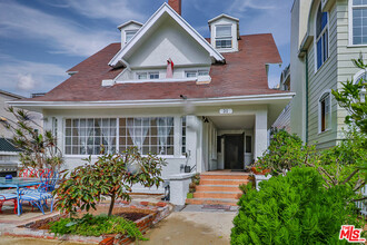 21 Jib St in Los Angeles, CA - Building Photo - Building Photo