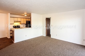 4381 Village Pkwy Cir W-Unit -3 in Indianapolis, IN - Building Photo - Building Photo