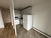 Pali Apartments in Seattle, WA - Building Photo - Building Photo