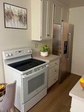 460 S Olive St in Orange, CA - Building Photo - Building Photo