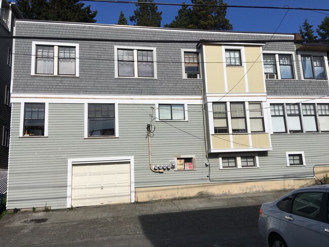264 E Boston St, Unit 4