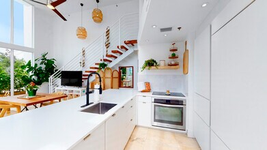 1428 West Ave in Miami Beach, FL - Building Photo - Building Photo