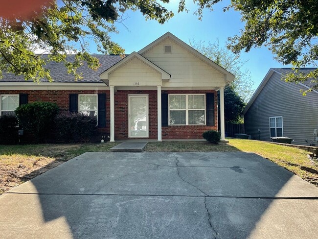 property at 156 Colonial Commons Ln
