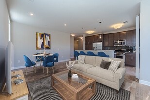 Marlton Gateway Apartments in Marlton, NJ - Building Photo