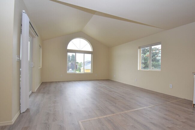 property at 509 Hunters Way