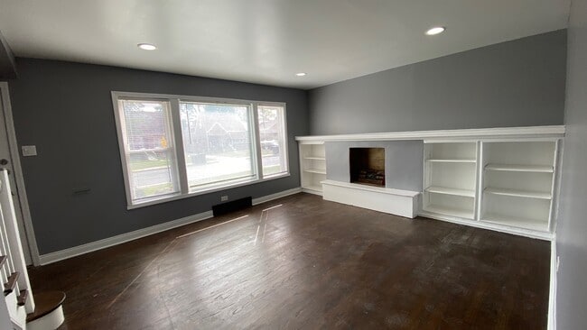 10800 S Sangamon St in Chicago, IL - Building Photo - Building Photo