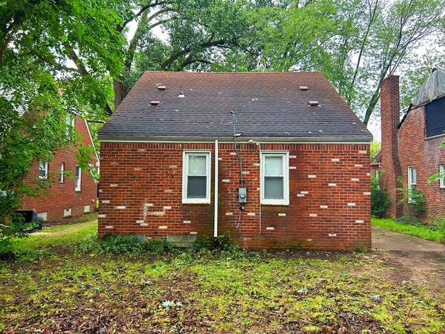 19356 Westmoreland Rd in Detroit, MI - Building Photo - Building Photo