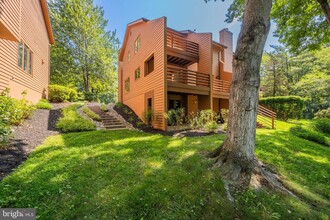 5567 Suffield Ct in Columbia, MD - Foto de edificio - Building Photo