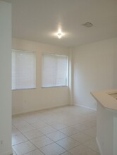4345 Cotswold Hills Dr in Lake Worth Beach, FL - Building Photo - Building Photo