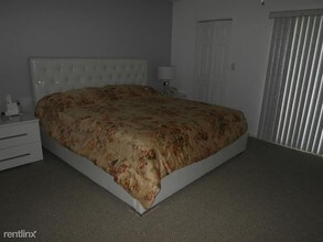 2801 Victoria Way in Coconut Creek, FL - Building Photo - Building Photo