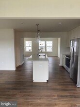 263 Clifton Mnr in Falling Waters, WV - Building Photo - Building Photo
