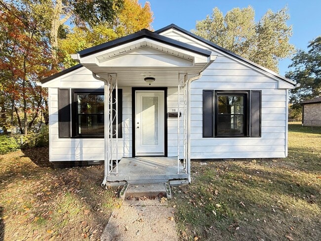 110 Meek St in Martin, TN - Building Photo - Building Photo