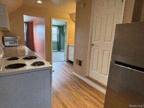 728 Barkell St in Pontiac, MI - Building Photo - Building Photo