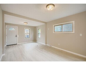 4643 Emerson Ave N in Minneapolis, MN - Building Photo - Building Photo