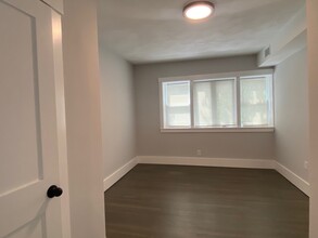 116 Marginal St, Unit 3 in Boston, MA - Foto de edificio - Building Photo