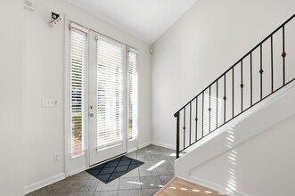 1198 Island Pl E in Memphis, TN - Building Photo - Building Photo