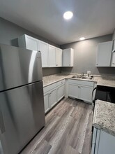 2305 N Prospect Ave in Springfield, MO - Building Photo - Building Photo
