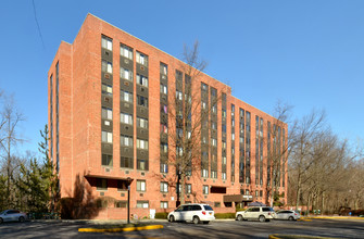 Snowden House in Ossining, NY - Building Photo - Building Photo