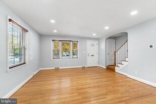 101 Regester Ave in Baltimore, MD - Building Photo