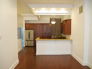 2318 Eutaw Pl in Baltimore, MD - Building Photo - Building Photo