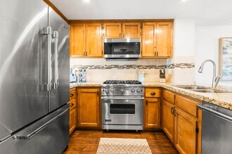 727 Seacoast Dr in Imperial Beach, CA - Building Photo - Building Photo
