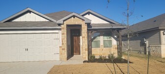 1231 Meyers Mdw in Canyon Lake, TX - Building Photo