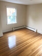 38 Warren Ave in Woburn, MA - Building Photo - Building Photo